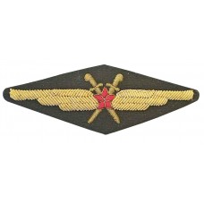 Нагрудный знак  генерала ВВС, имеющего летное образование, обр. 1949 г..